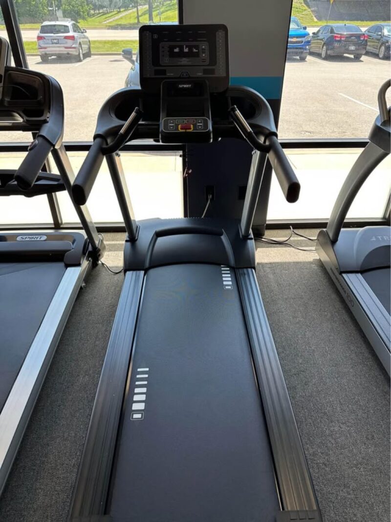 Gently Used 2025 Spirit CT800 Treadmill - Denver
