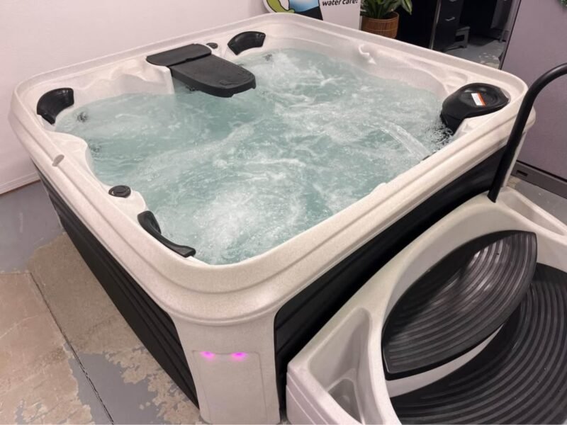 Near-New 2025 Jacuzzi Hot Tub, 2-3 Person, Farmington
