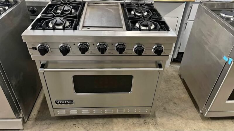 Lightly Used 2022 Viking Burners with Griddle, Hanover