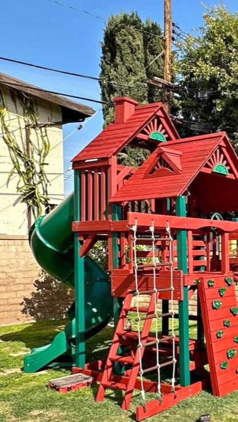 Swing Set: Entry Level